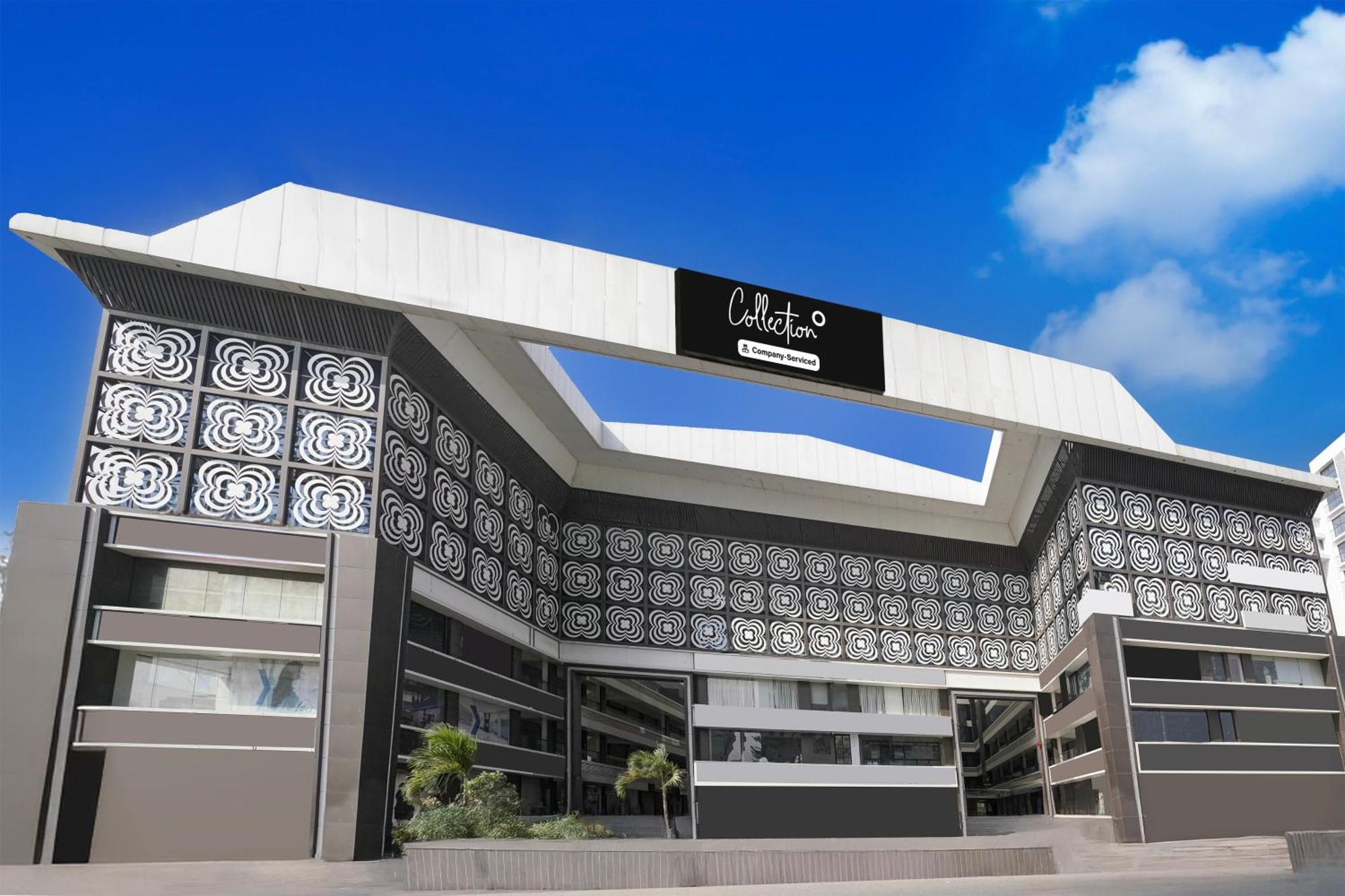 Super Collection O Vesu Surat Formerly Hotel Signature ภายนอก รูปภาพ